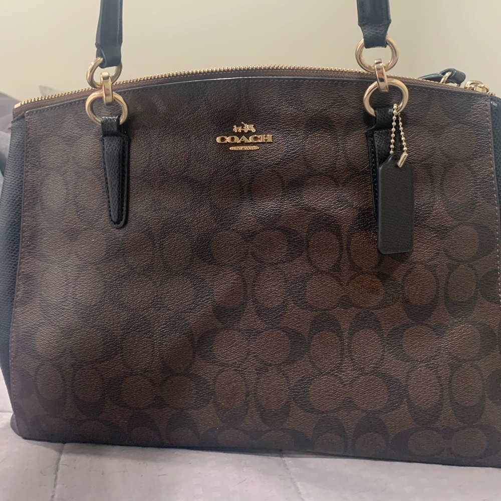 Coach purse!!